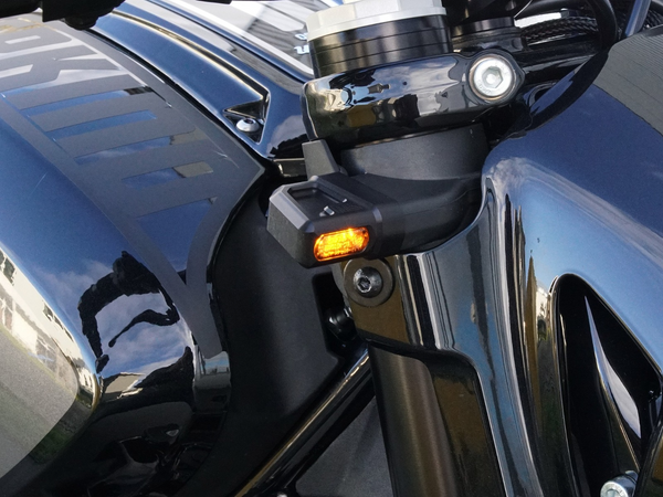 led-front-turn-signals-